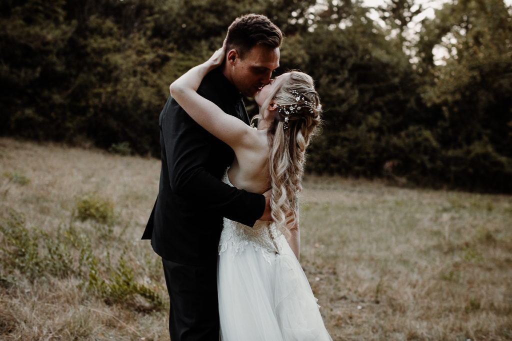 mariage dans les bois photographe toulouse Marion Saettele