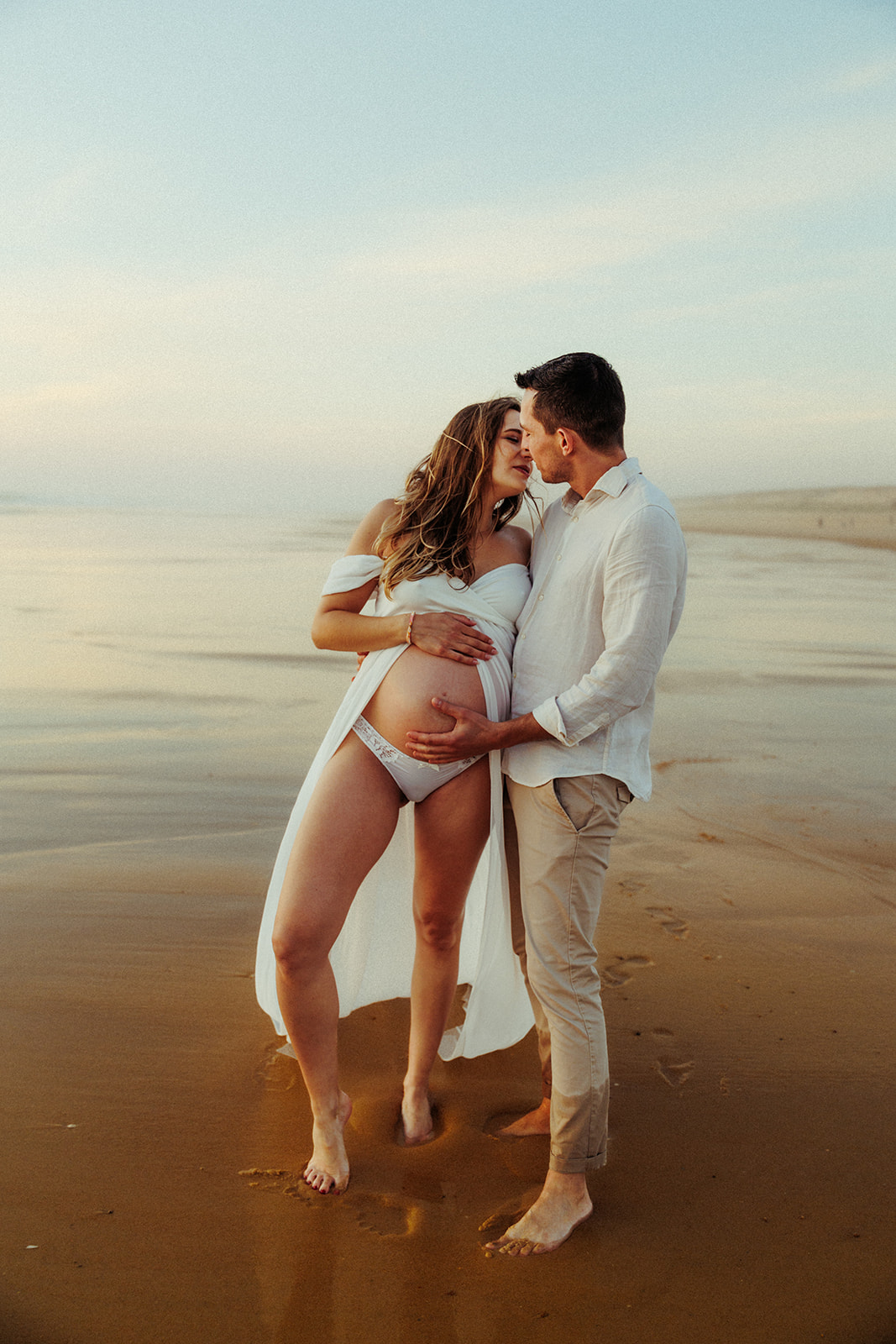 séance photo grossesse landes océan couple plage